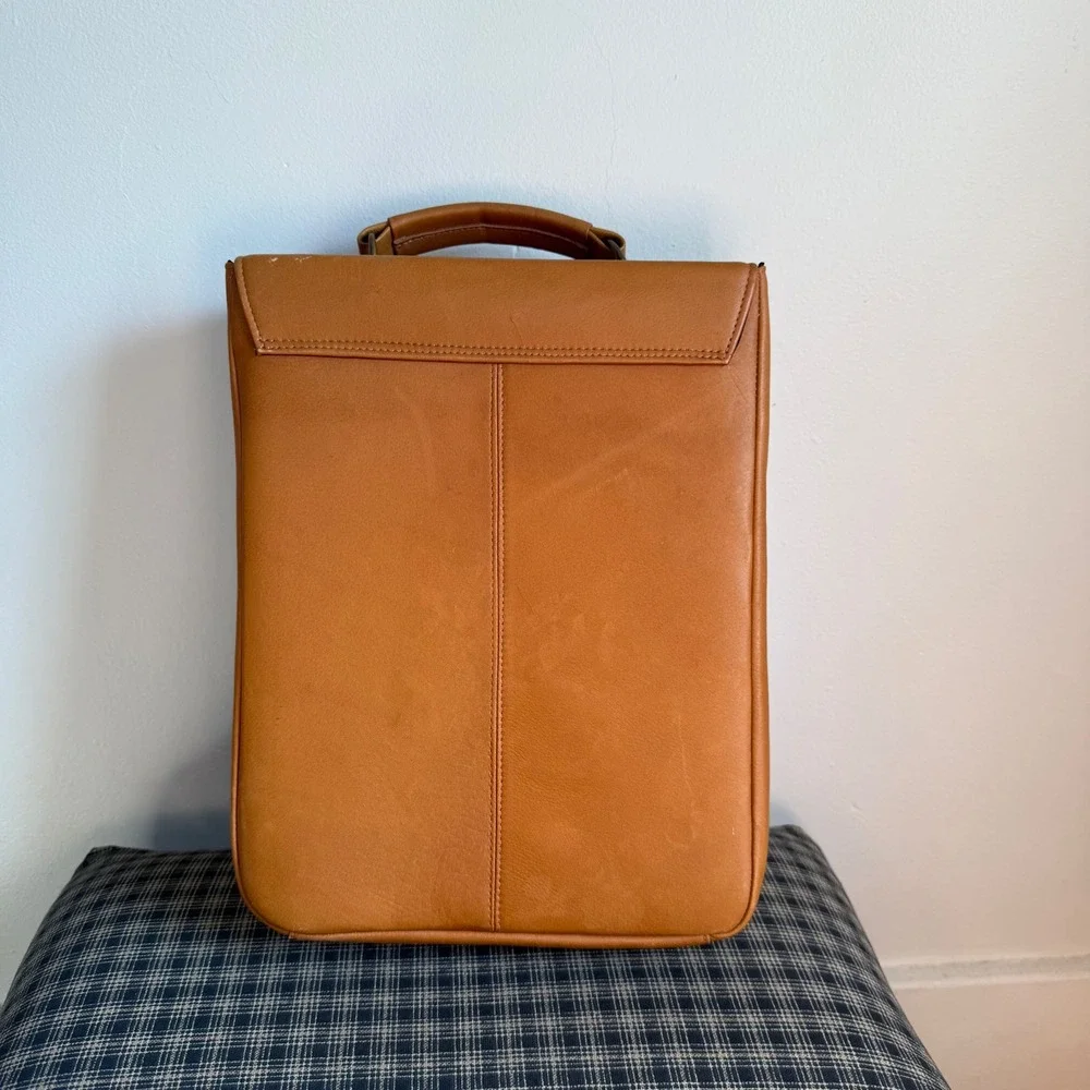 Winston Collection Leather Two Bottle Wine Carrier Bag Size OS Tan Brown
